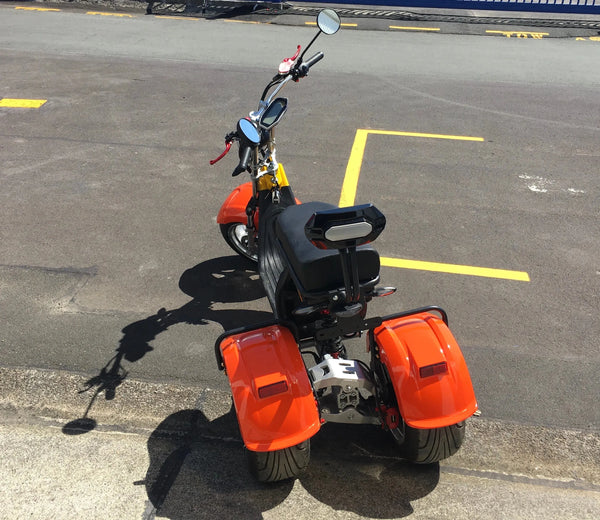 EVa3x2&trade; Dual Motor 4000w Tilting eTrike-Moped ON 12" LOW PROFILE ON ROAD TYRES - NEW ZEALAND Road Registered